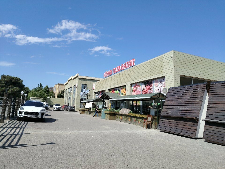 Geyim mağazası Agro mall kilo bazar, Bakı, foto