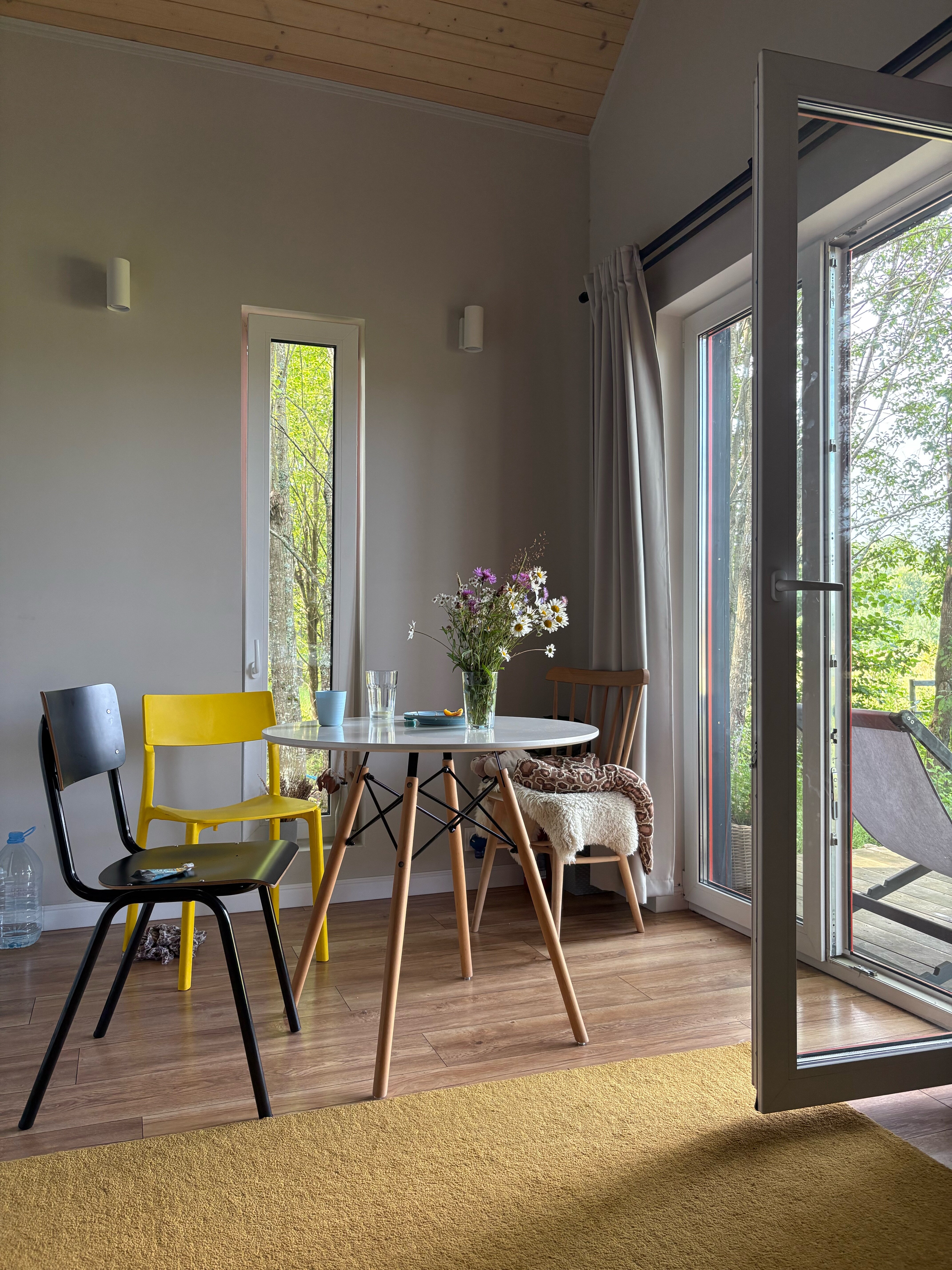 Фото Домики в поле