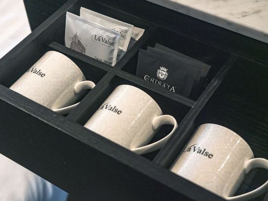 Фото Lavalse Hotel