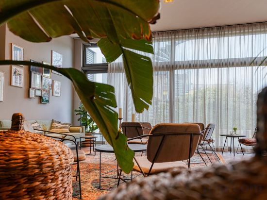 Фото Nyce Hotel Bonn