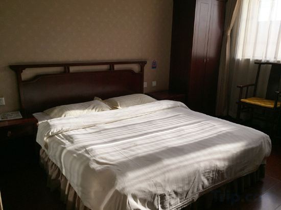 Фото Beijing Huaiyangcun Business Hotel