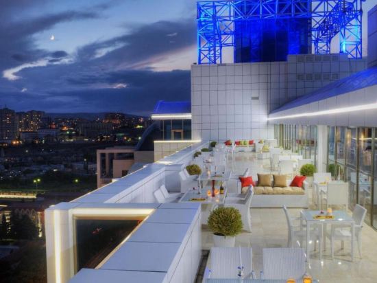 Фото Qafqaz Baku City Hotel & Residences