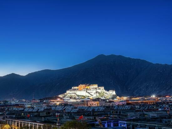 Hotel Tarui Pozhang Hotel, Lhasa, photo