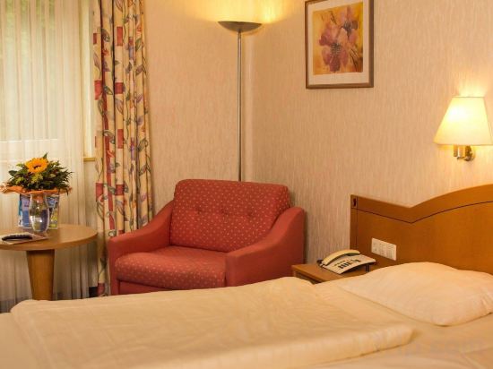 Фото Hotel Circle Inn