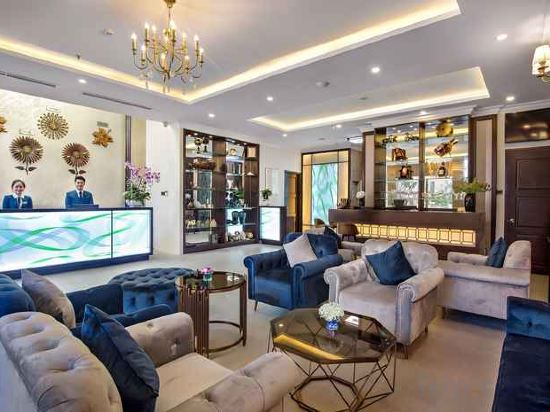 Фото Halina Hotel And Apartment 