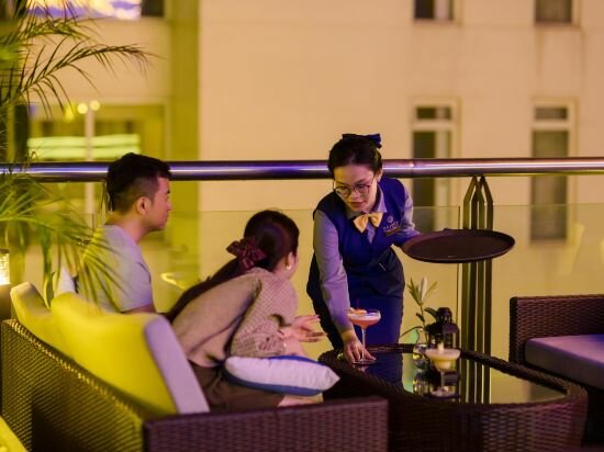 Фото Sandals Island Hotel