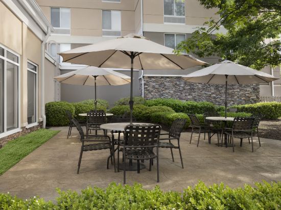 Фото Hilton Garden Inn Raleigh Capital Blvd I-540