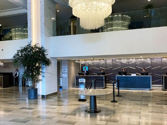 Фото Sheraton Gateway Los Angeles Hotel