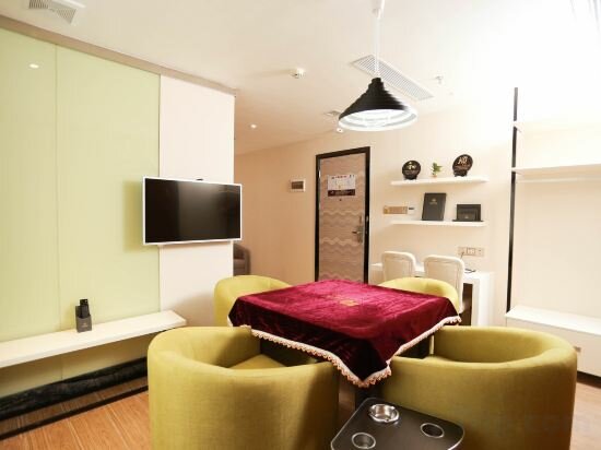 Фото Yida Hotel