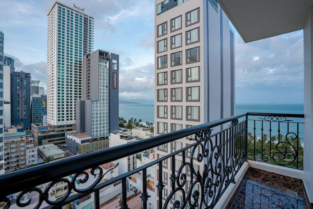 Фото Apus Hotel