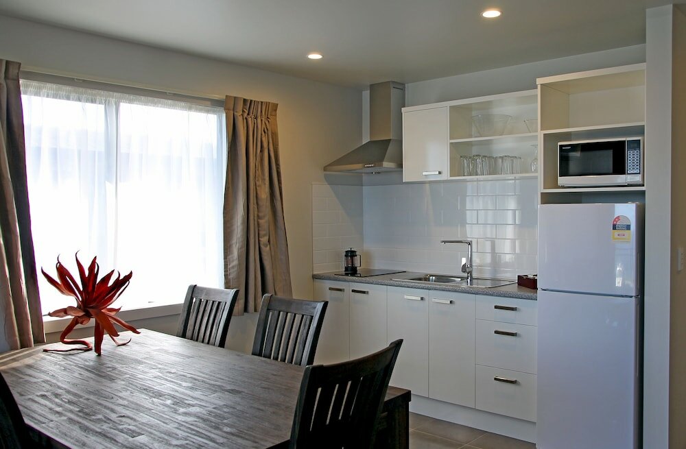 Фото Acacia Lakeview Motel