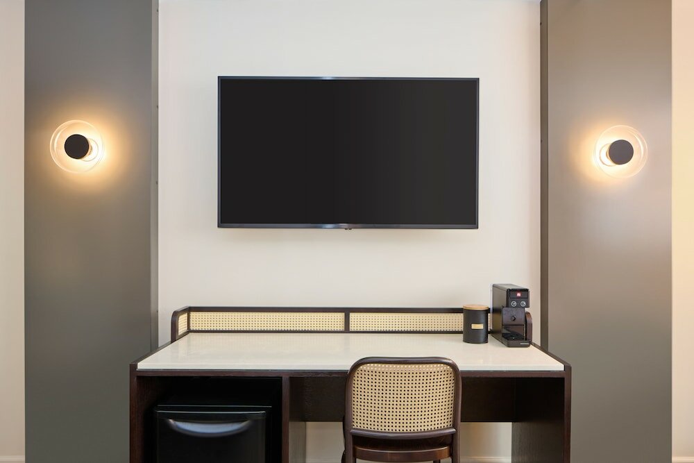 Фото Hotel Renew