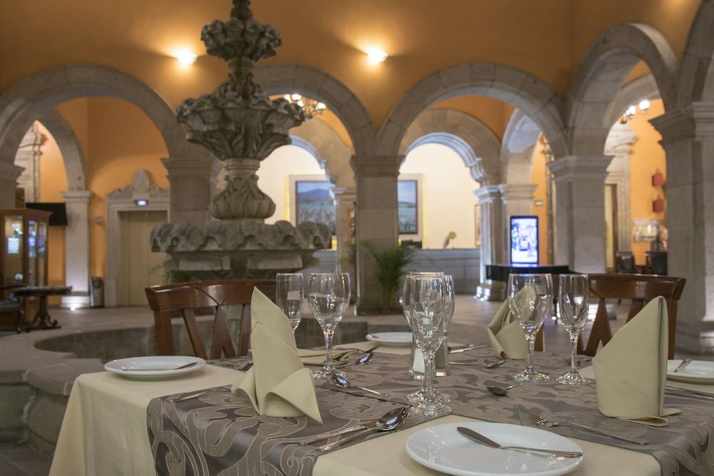 Фото Hotel Morales Historical & Colonial Downtown Core