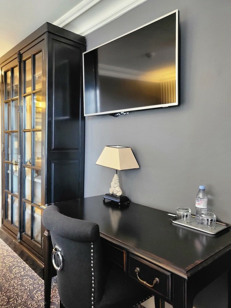 Фото Hotel Vendome, Bw Signature Collection