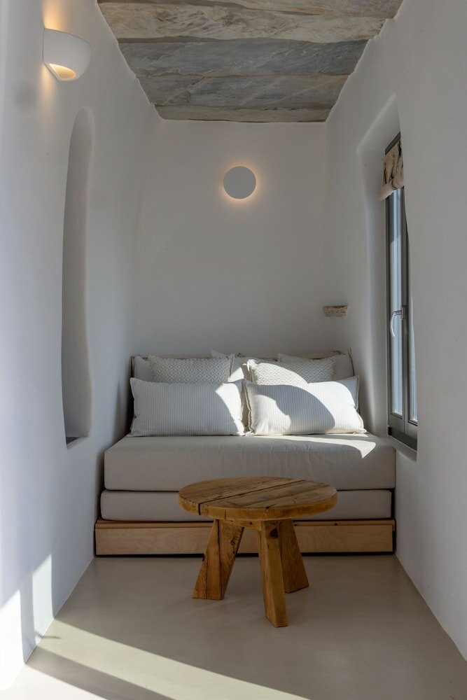 Фото Living Theros Luxury Suites