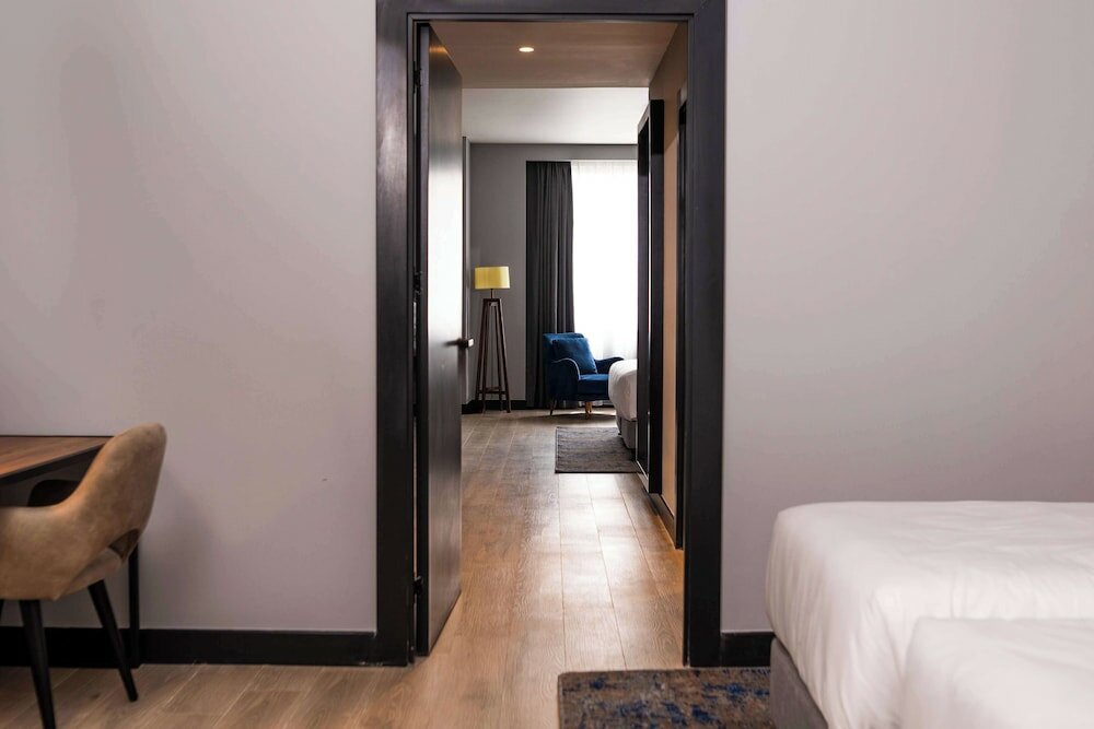 Фото Radisson Blu Hotel, Amman Galleria Mall