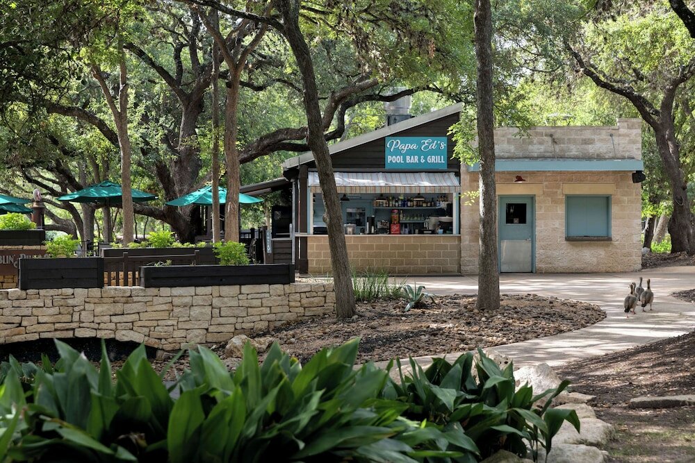 Фото Hyatt Regency Hill Country Resort & SPA