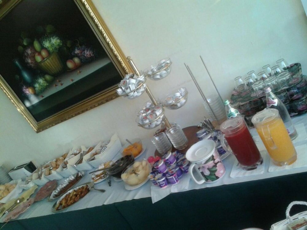 Фото Hotel Plaza