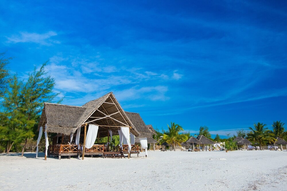 Фото Konokono Beach Resort and Isaraya Over Water Villa