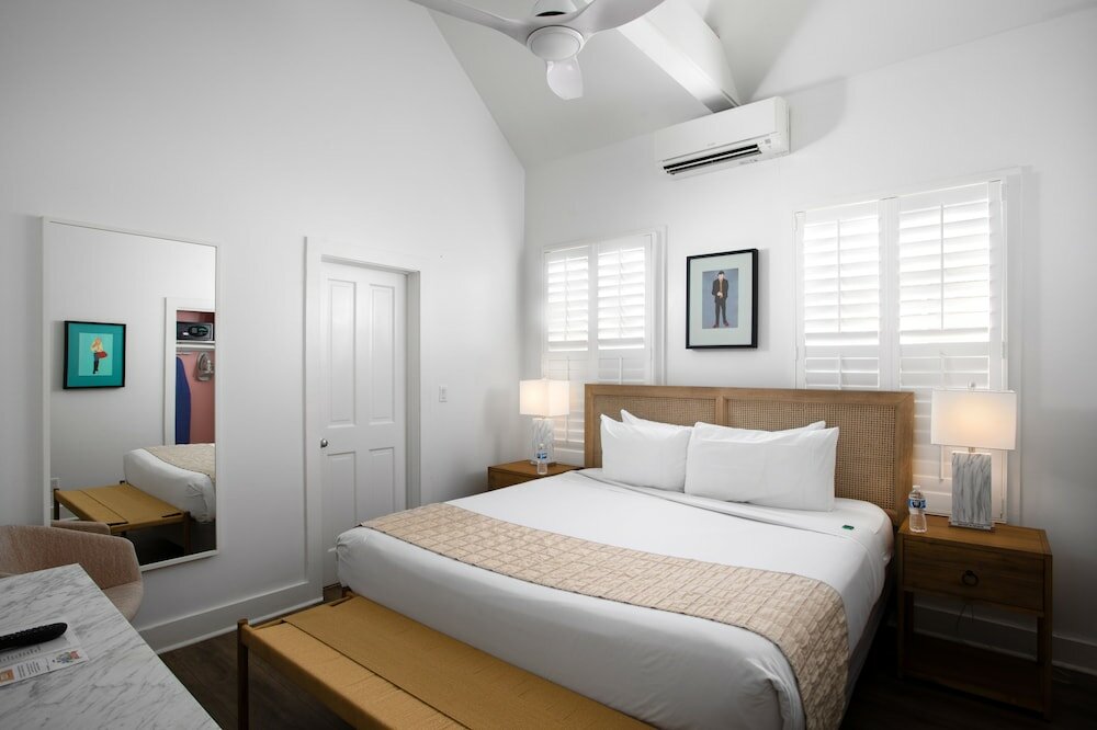 Фото Paradise Inn Key West - Adults Only