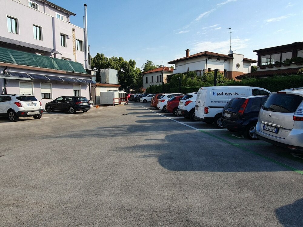 Фото Hotel Maritan