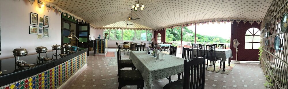 Фото Ikaki Niwas