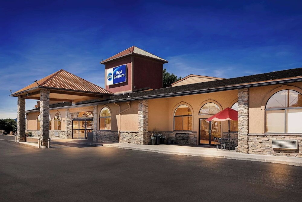 Фото Best Western Grande River Inn & Suites