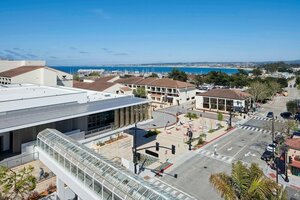 Гостиница Monterey Marriott