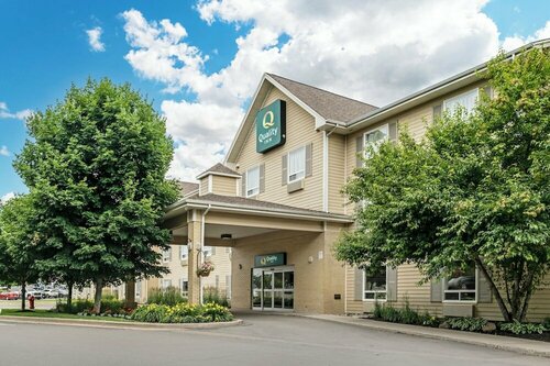 Гостиница Quality Inn Airport Dieppe в Монктоне