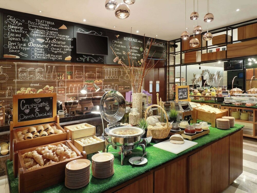 Фото Mercure Jakarta Cikini