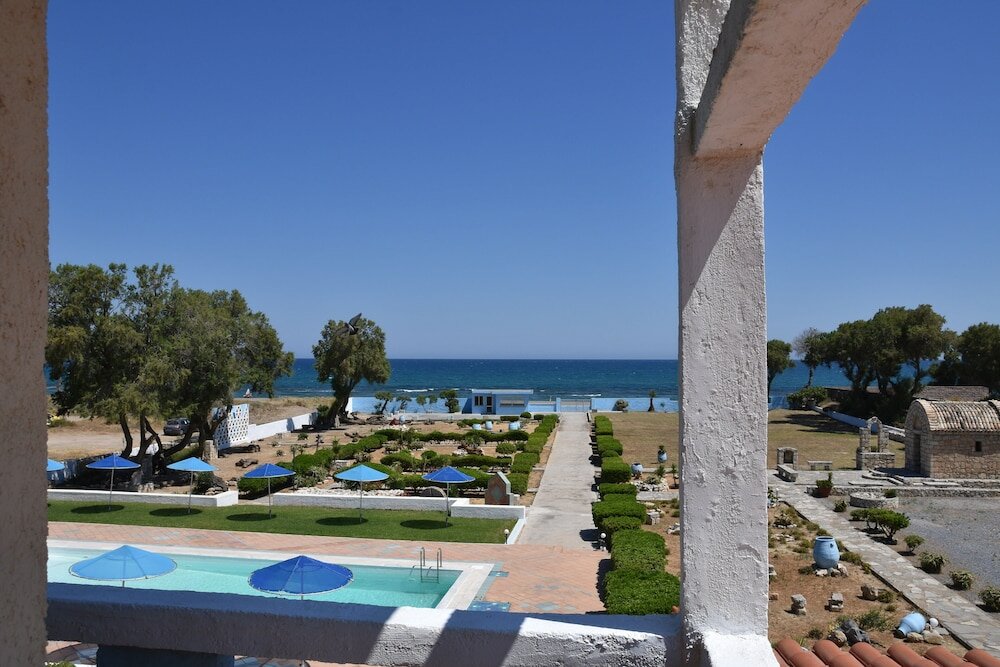 Фото Hotel Tsagarakis Beach