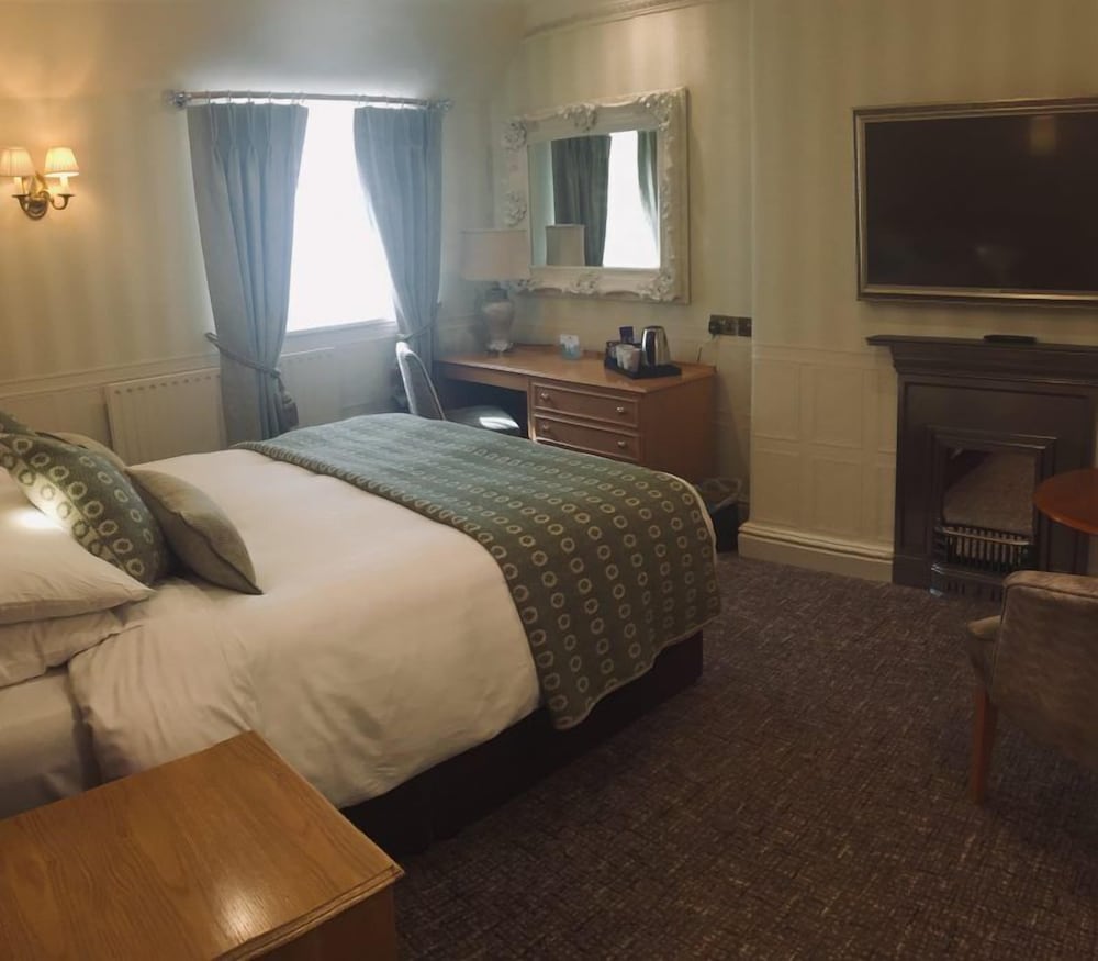Фото Royal Oak Hotel