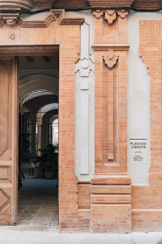 Фото Plácido y Grata