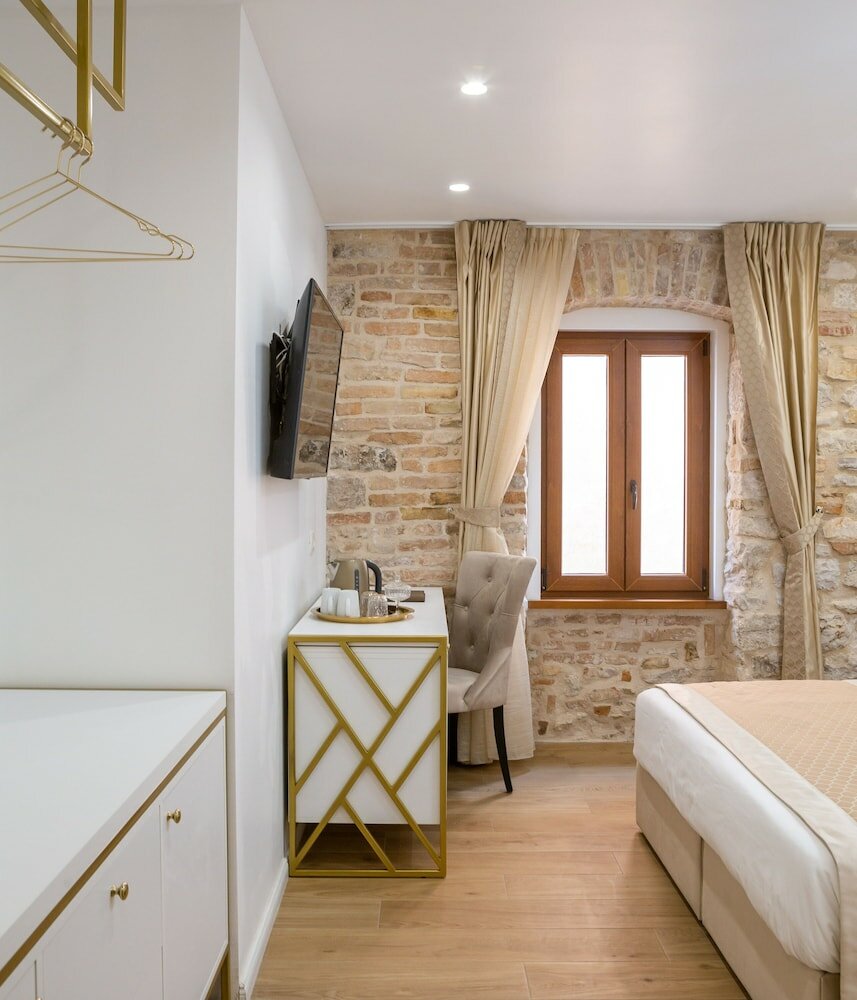 Фото Le Premier Rooms