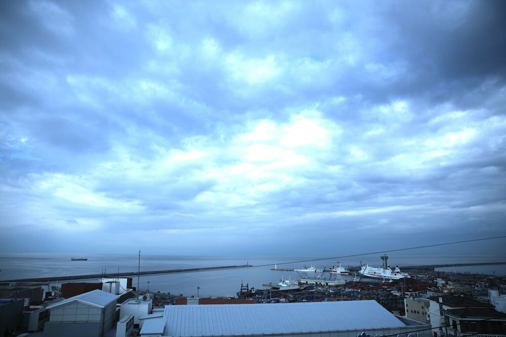 Фото Harbor Hotel