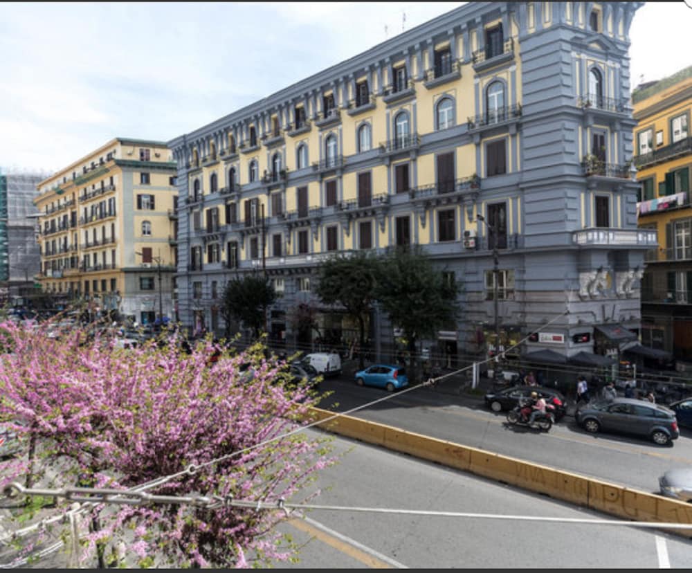 Фото Napoli Suite