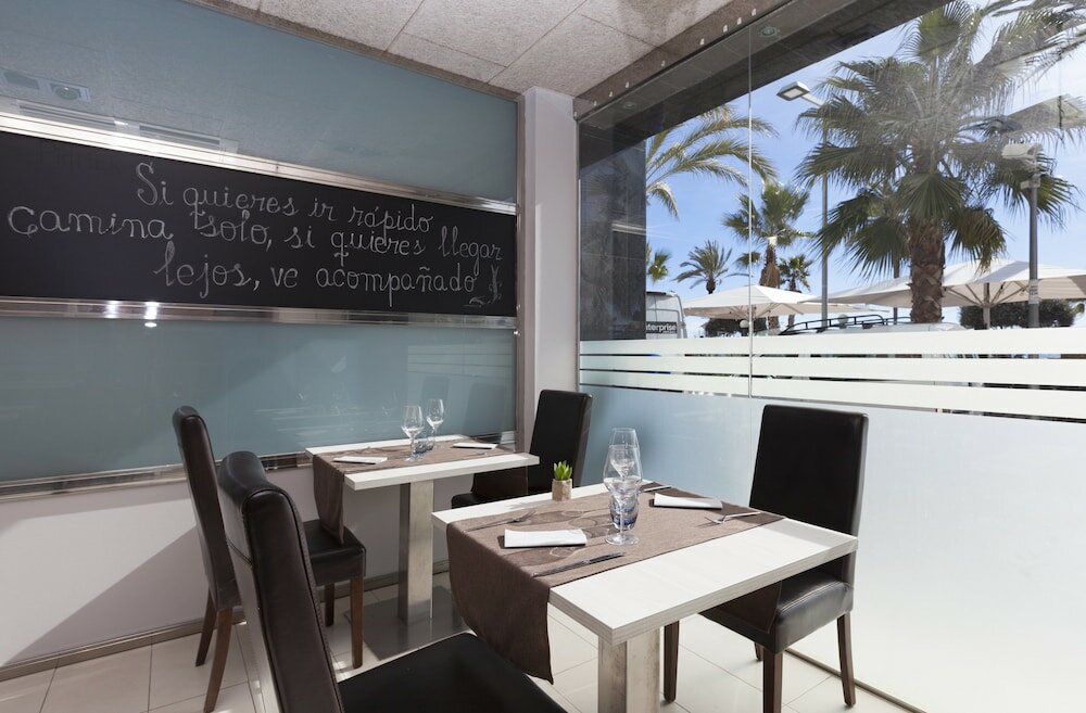 Фото Hotel URH Excelsior