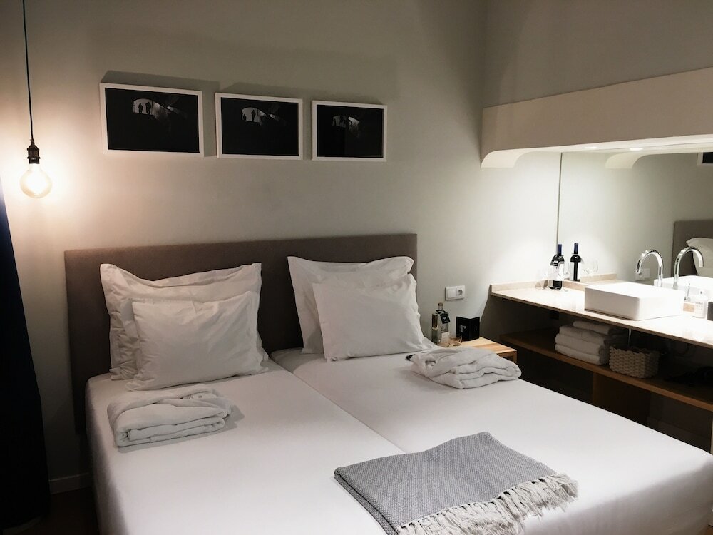 Фото Esqina Urban Lodge