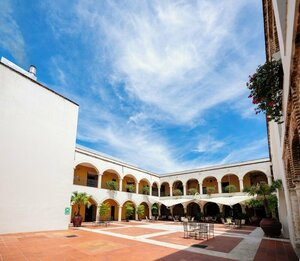 Гостиница Hodelpa Nicolas de Ovando