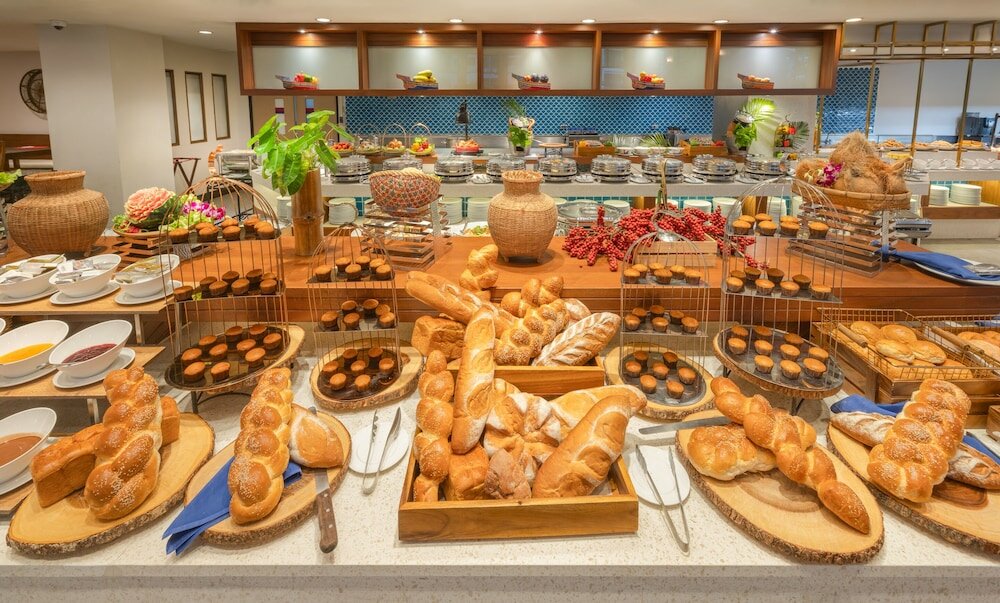 Фото Deevana Plaza Phuket Patong