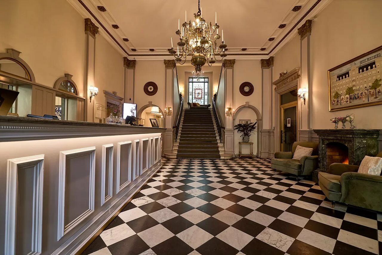 Фото отеля 2