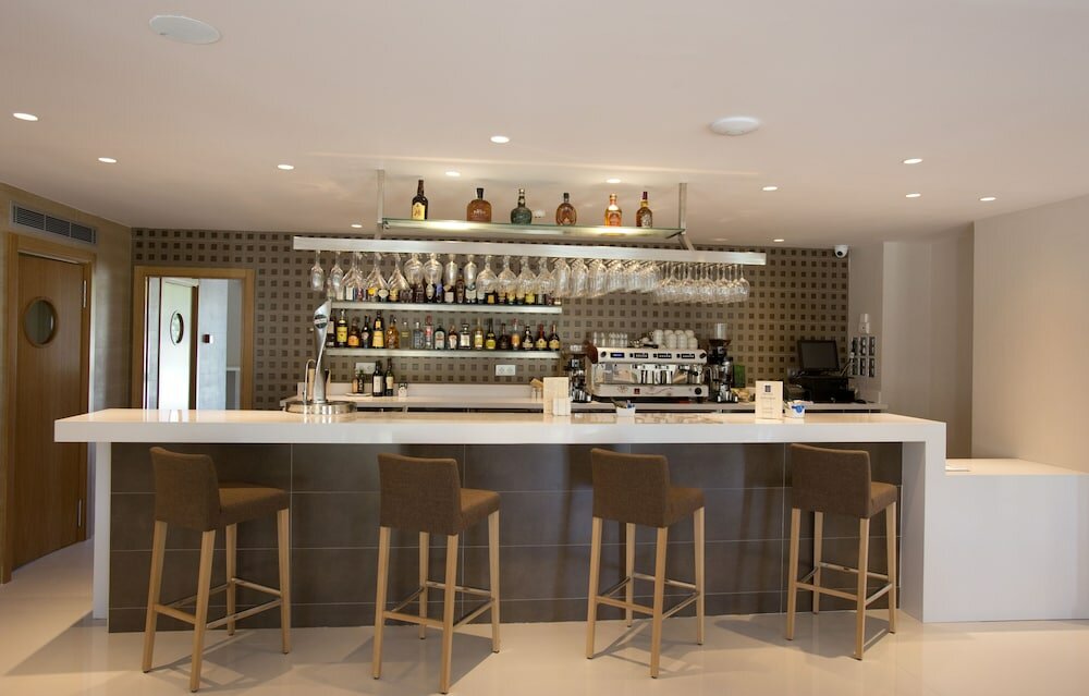 Фото Hotel M. A. Sevilla Congresos