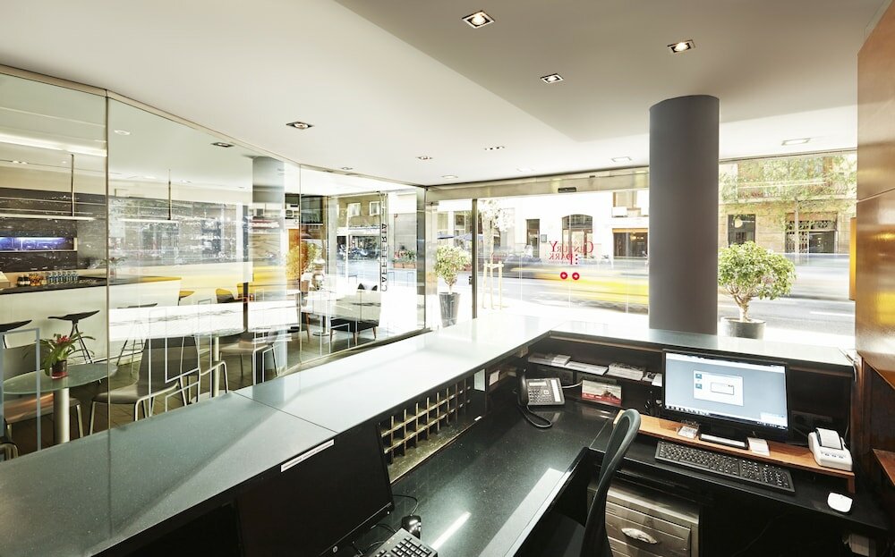 Фото Barcelona Century Hotel