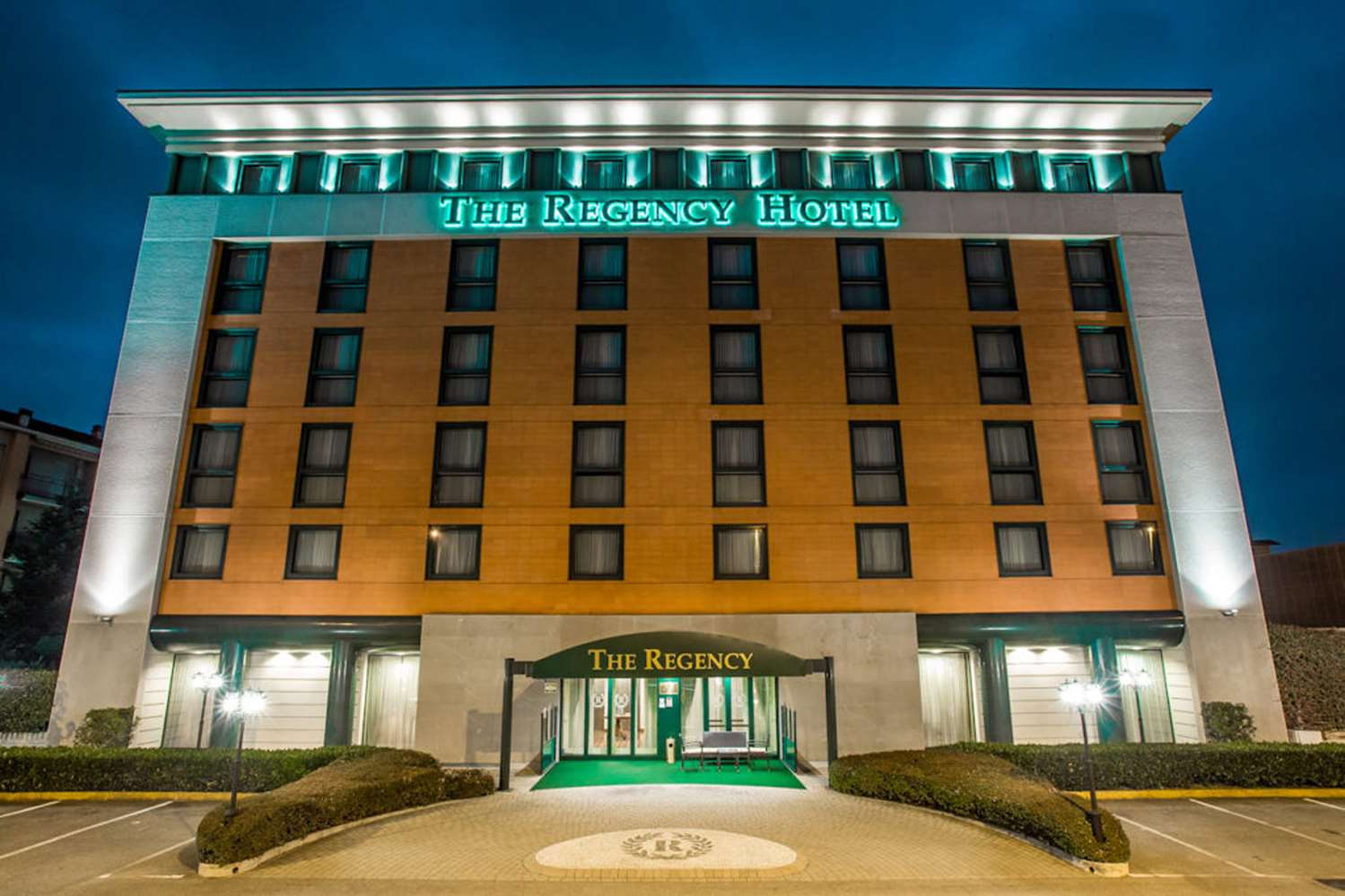 Фото отеля 1