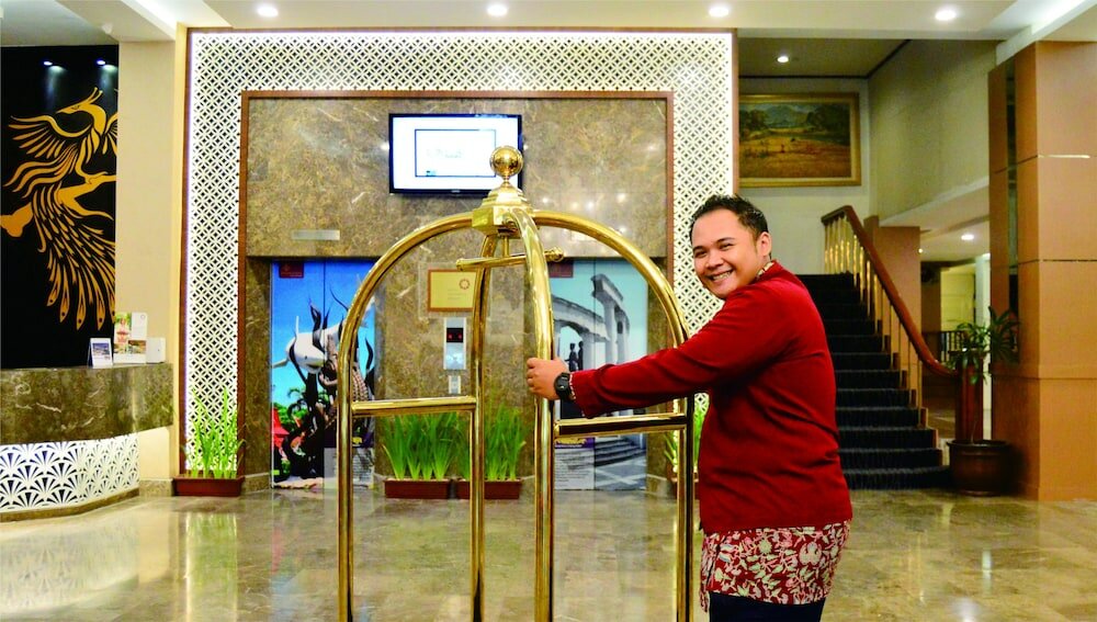 Фото Grand Inna Tunjungan