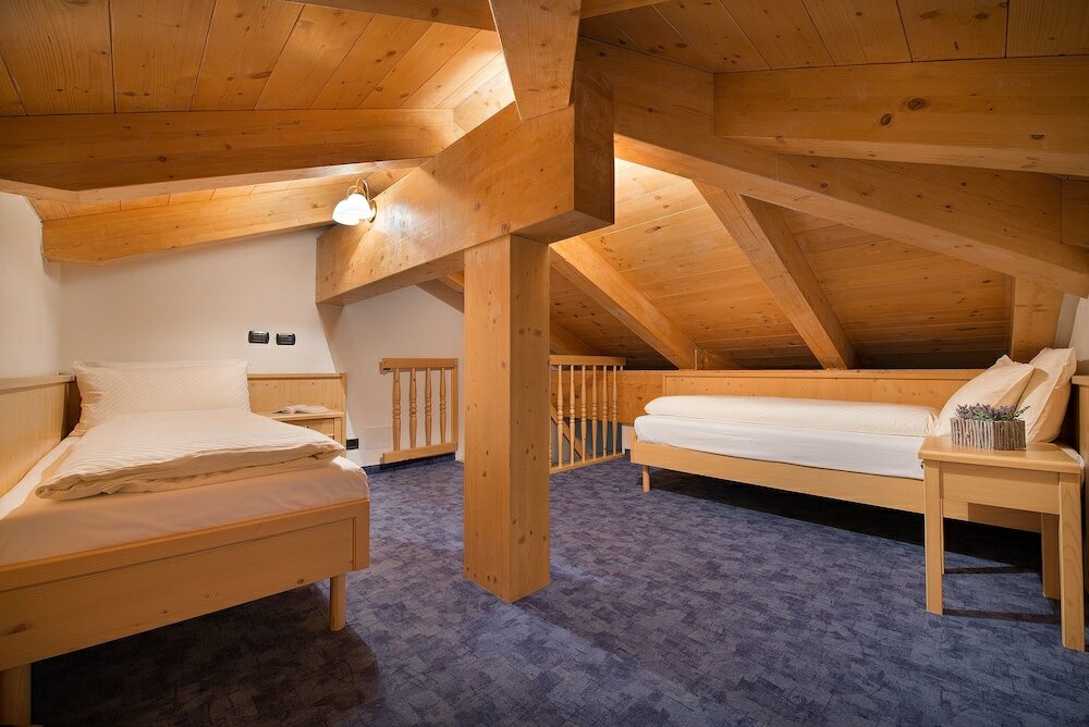 Фото Hotel Interalpen