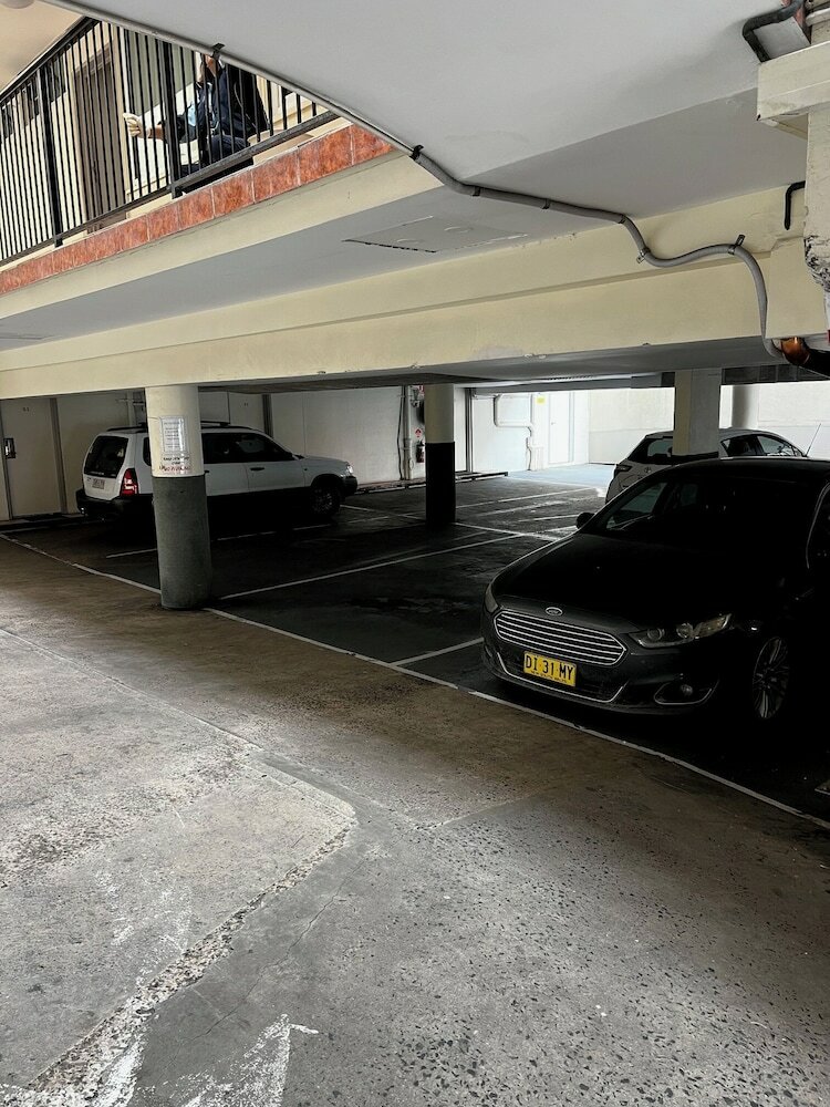 Фото Edgecliff Lodge Motel