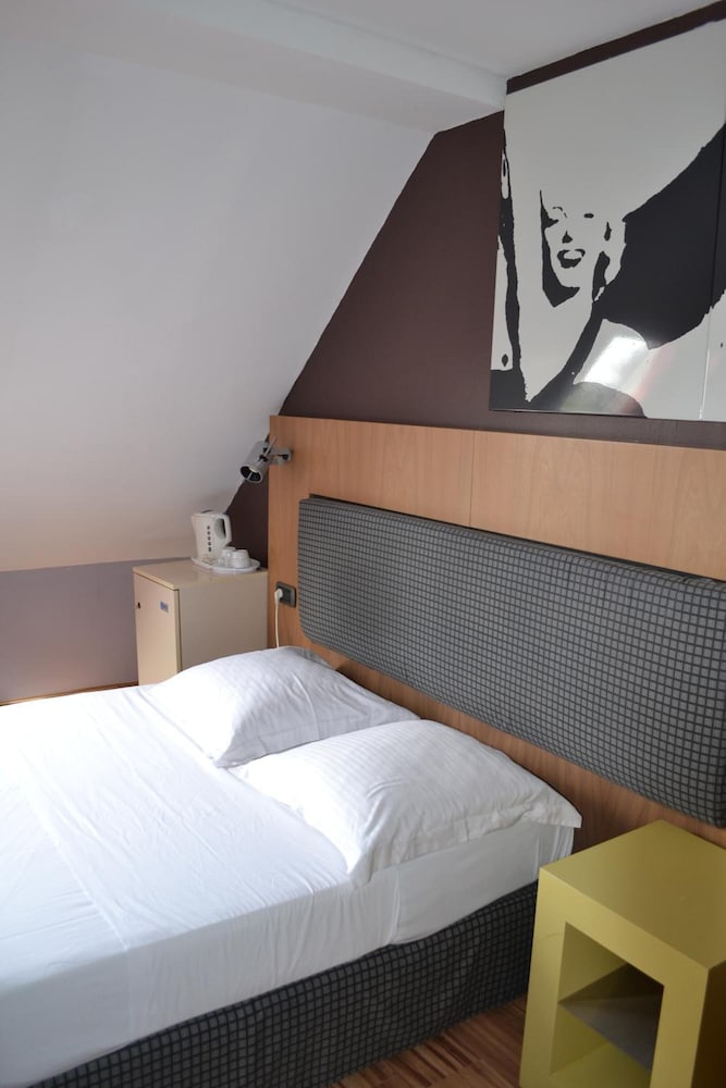 Фото Eurocap Hotel