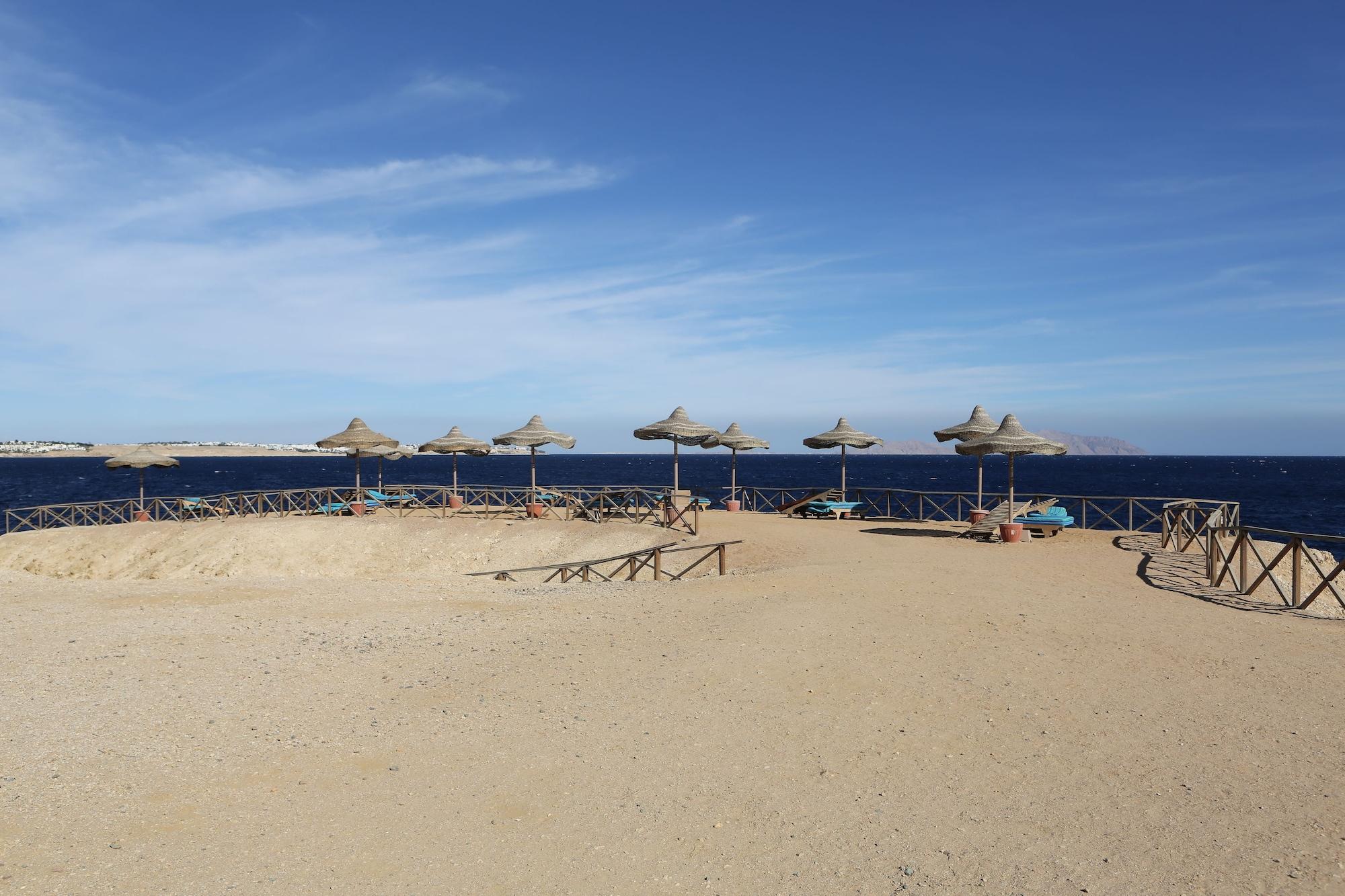 Фото Club Reef Resort