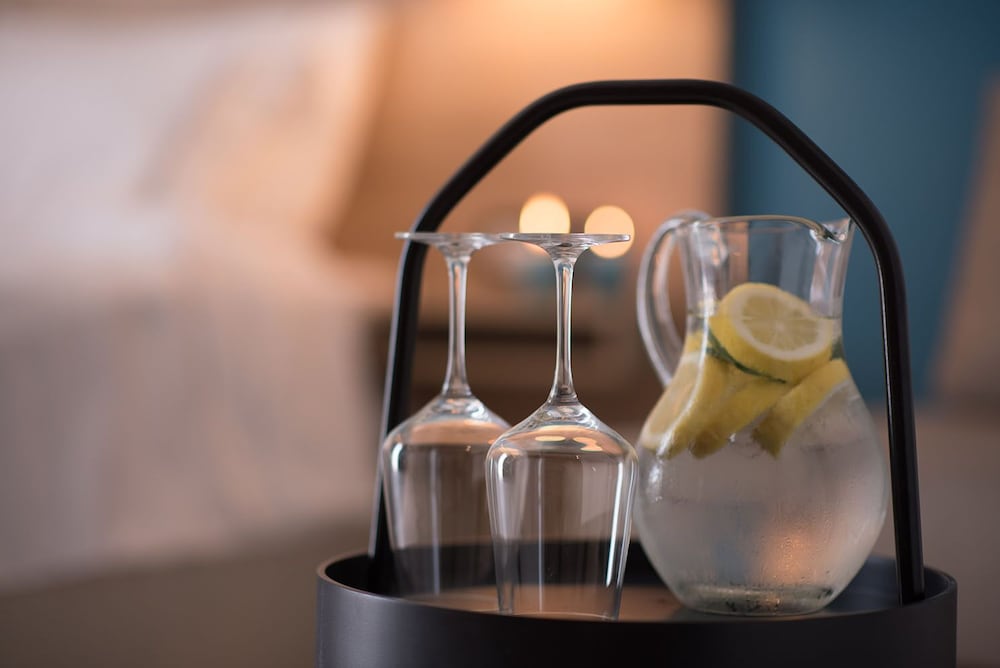 Фото Mythic Summer Hotel